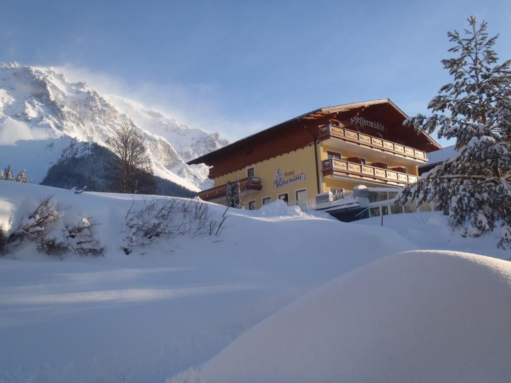Aparthotel Pfeffermuehle Ramsau am Dachstein Exterior foto